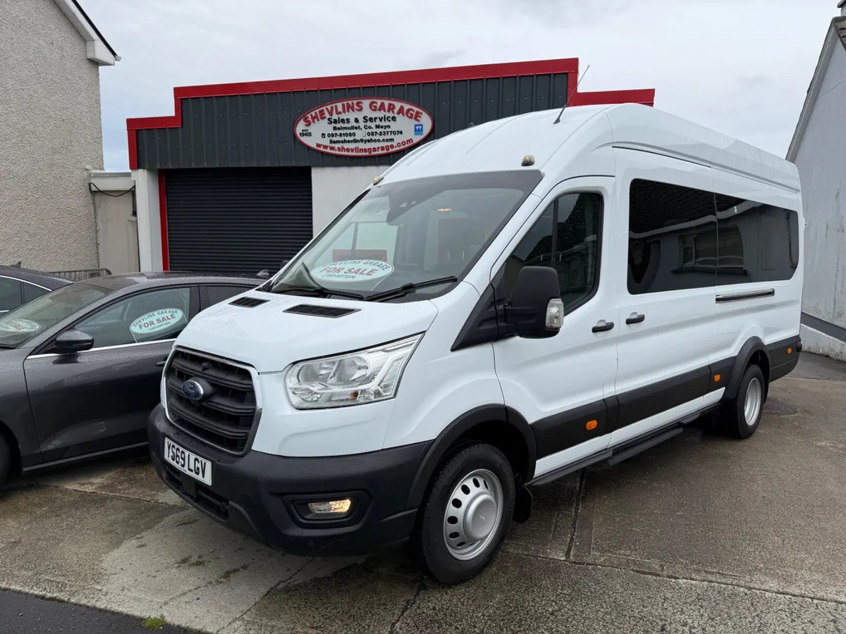 2019 (192) Ford Transit 2.0 Tdci Trend 17 Seater M - Image 1