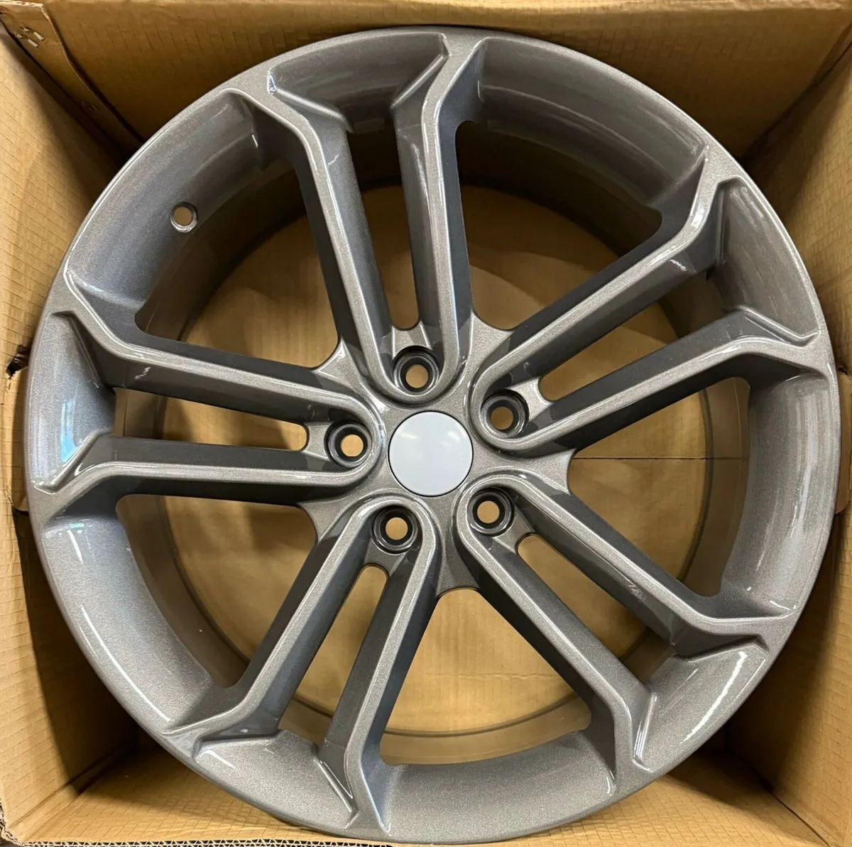 18” st grey 5x108 alloys and tyres