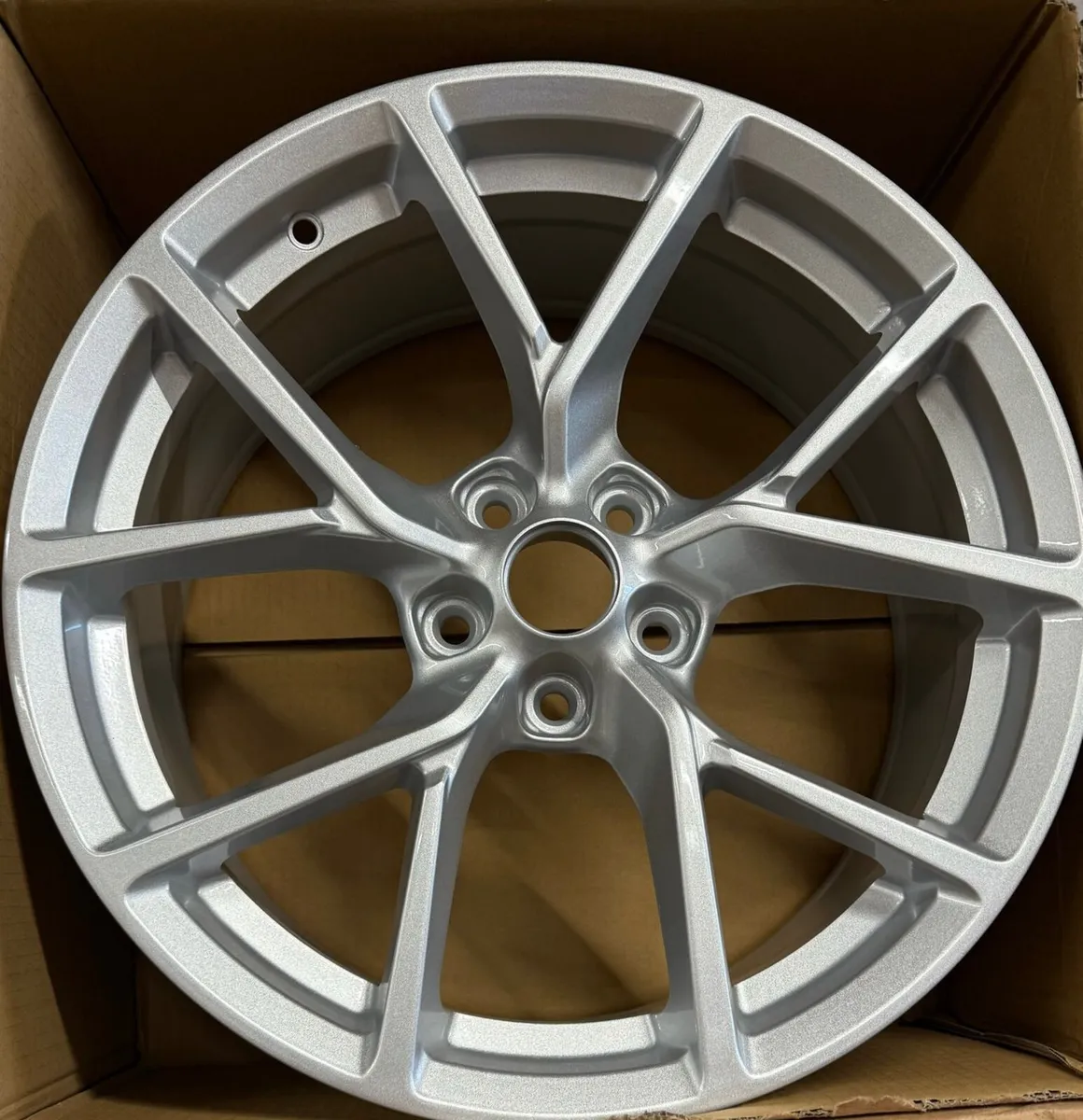 18” st4 silver 5x108 alloys and tyres