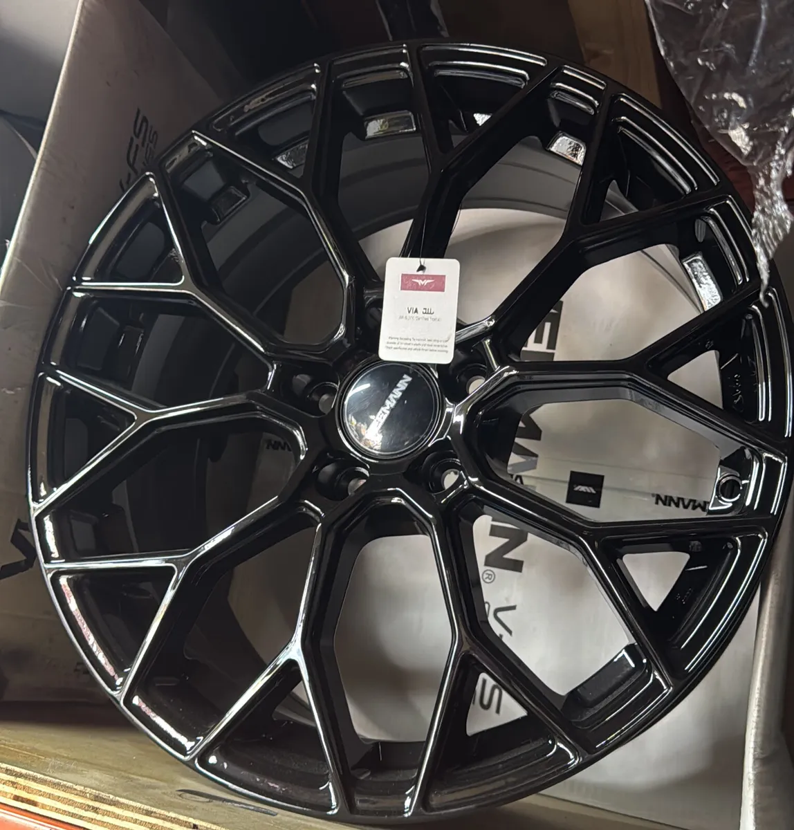 18” veemann gloss black 8.0” wide 5x112