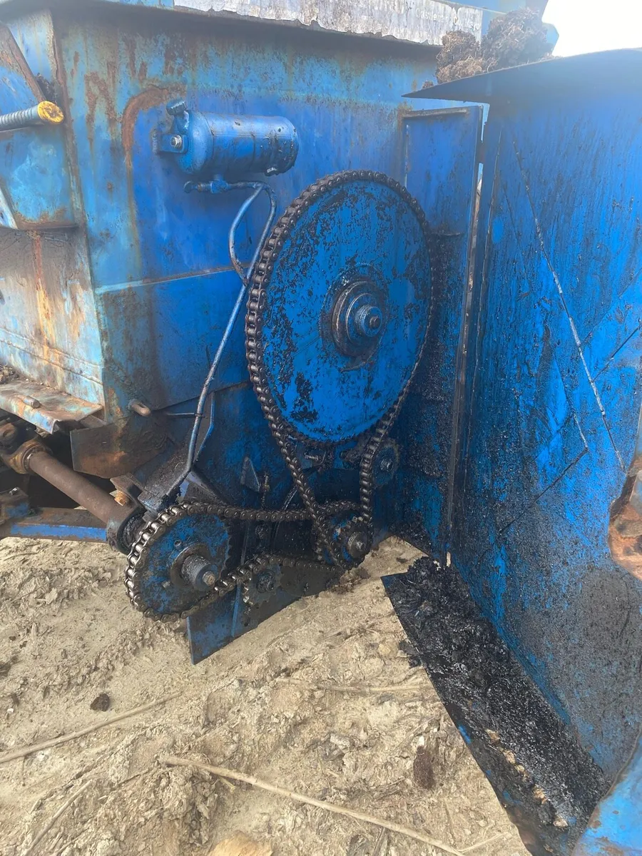 Turf hopper - Image 4