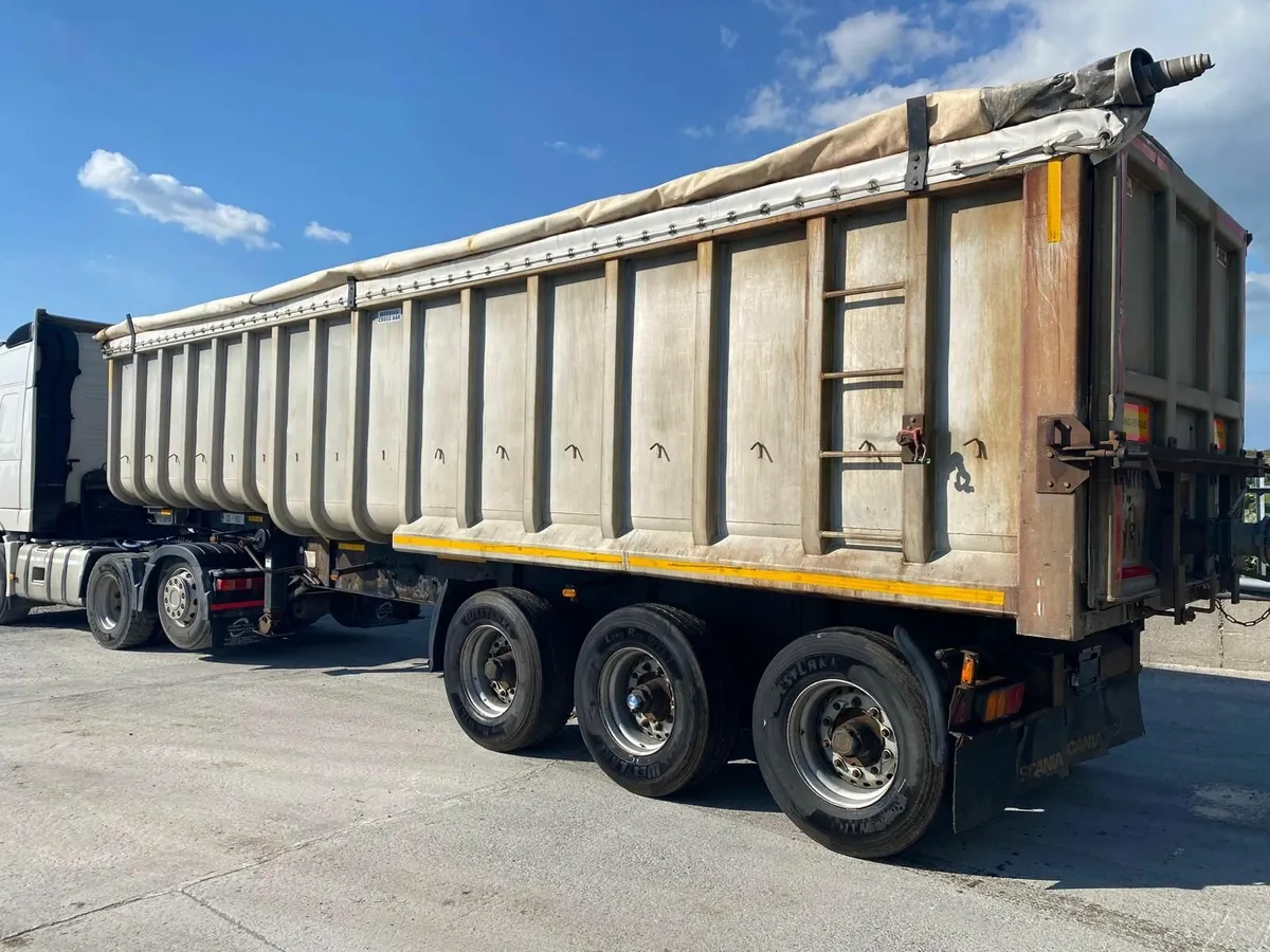 Bulk Alloy Tipping Trailer - Image 3