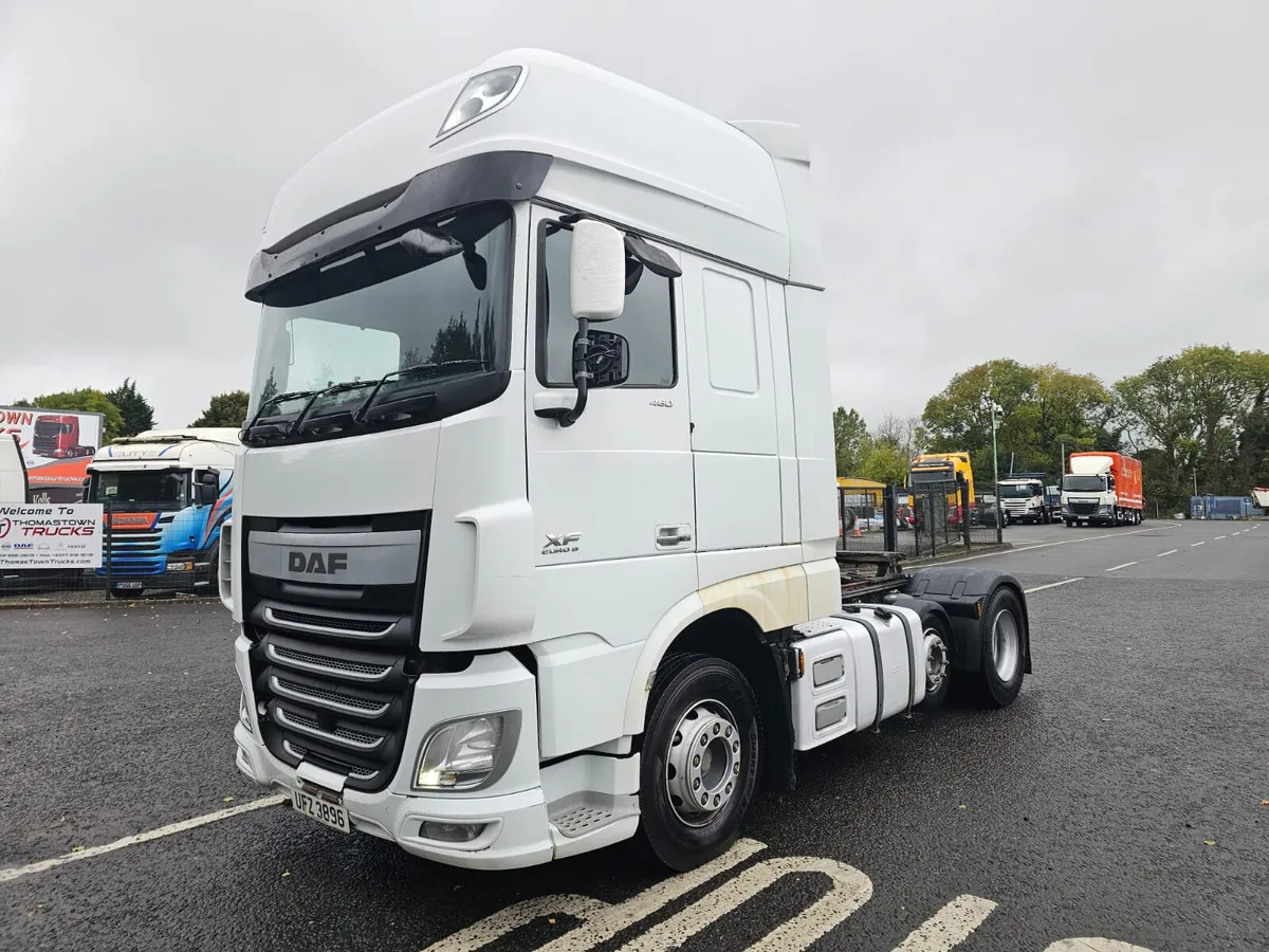 2014 DAF XF SUPERSPACE 6X2 Tractor Unit - Image 3