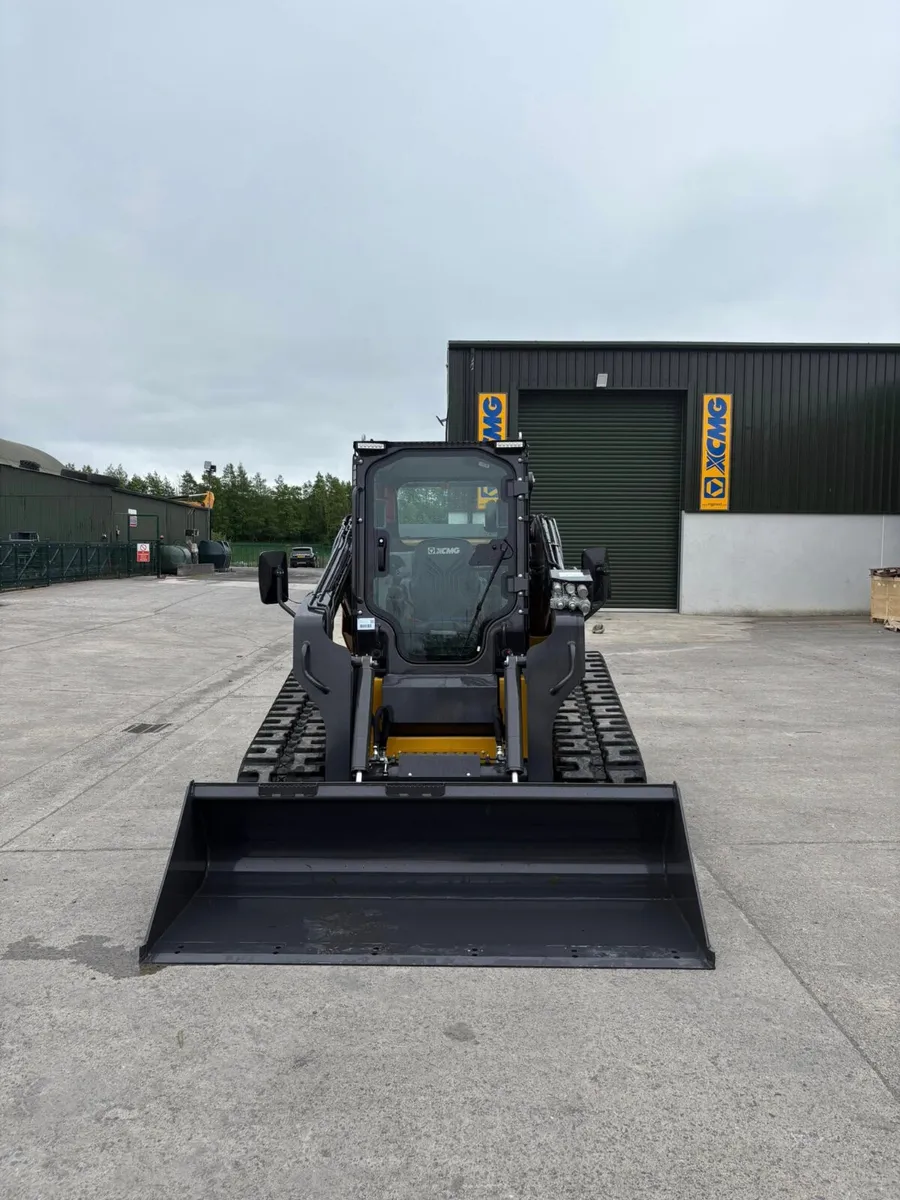 Brand New XCMG XC7-TV12 TRACKED SKID STEER LOADER - Image 1