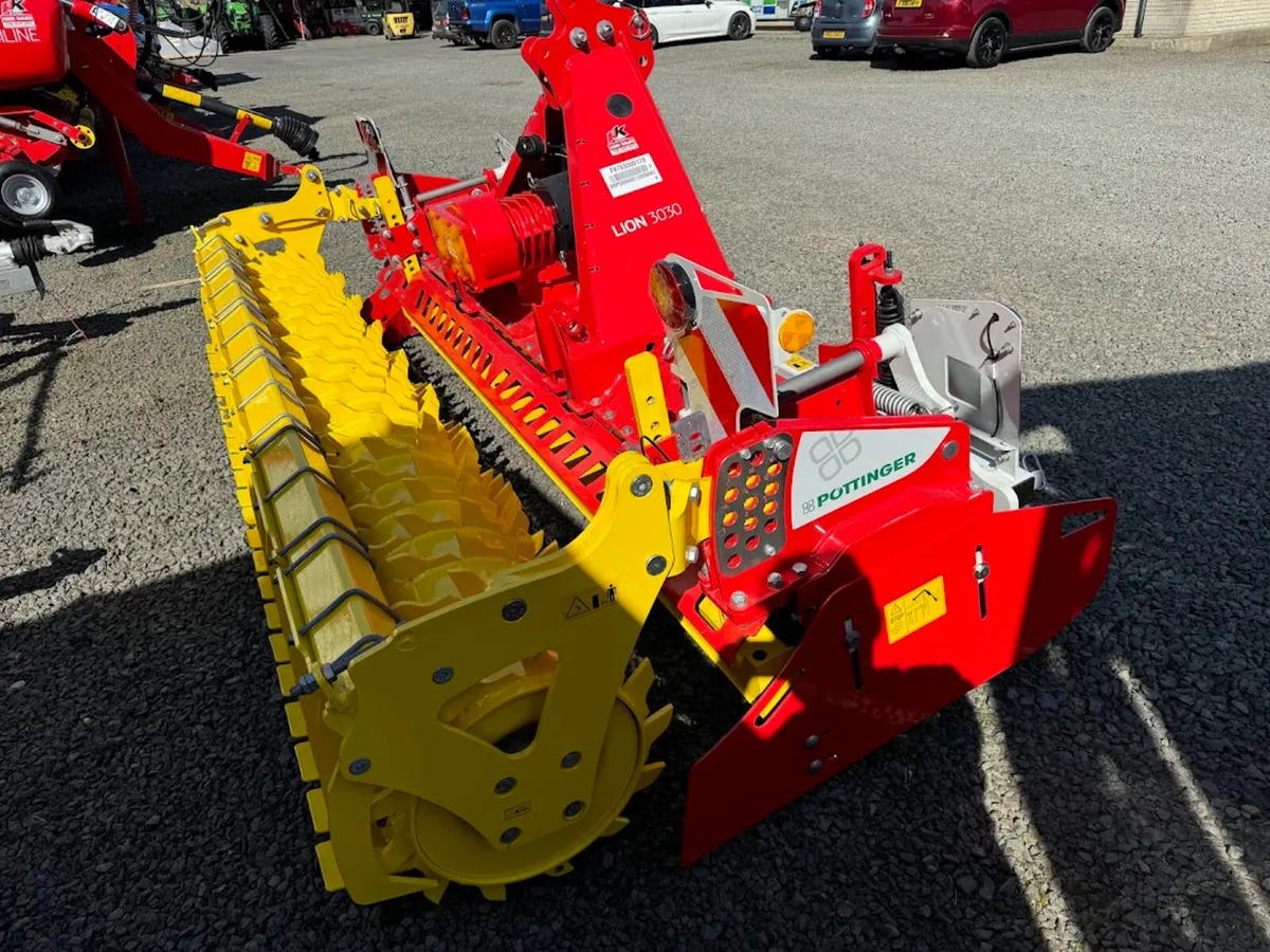 New Pottinger Lion 3030 Powerharrow - Image 2