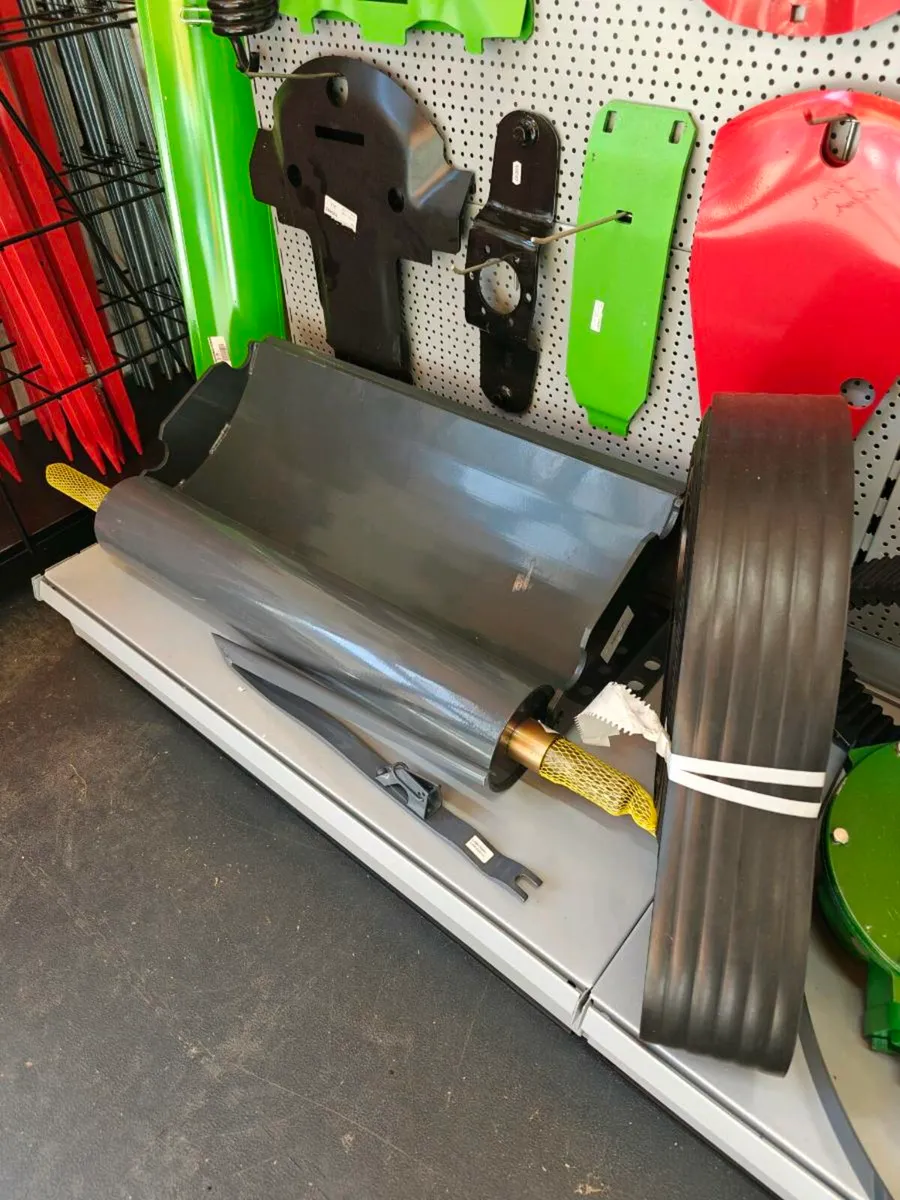 🚨CLAAS & JOHN DEERE PARTS @BERNARD BYRNE COMBINES - Image 2