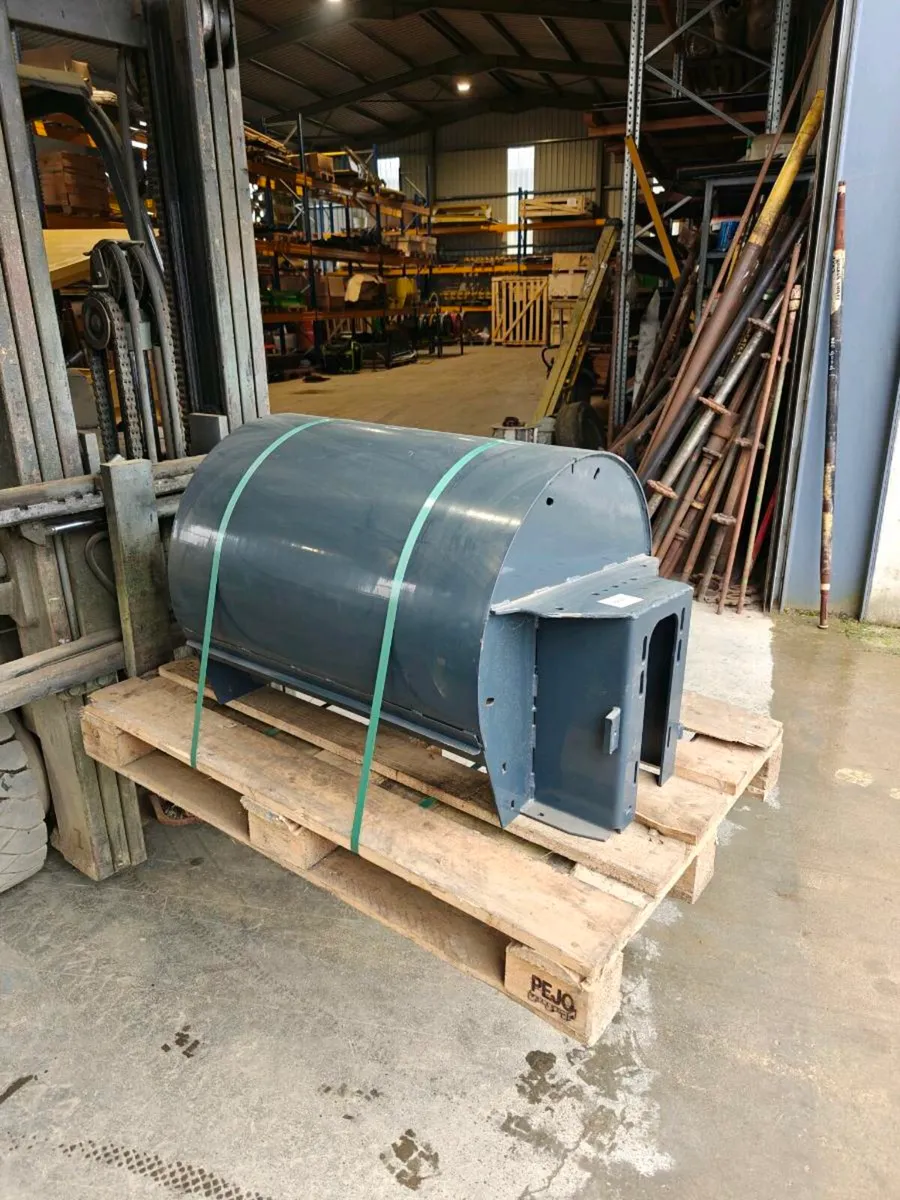 🚨CLAAS & JOHN DEERE PARTS @BERNARD BYRNE COMBINES - Image 3