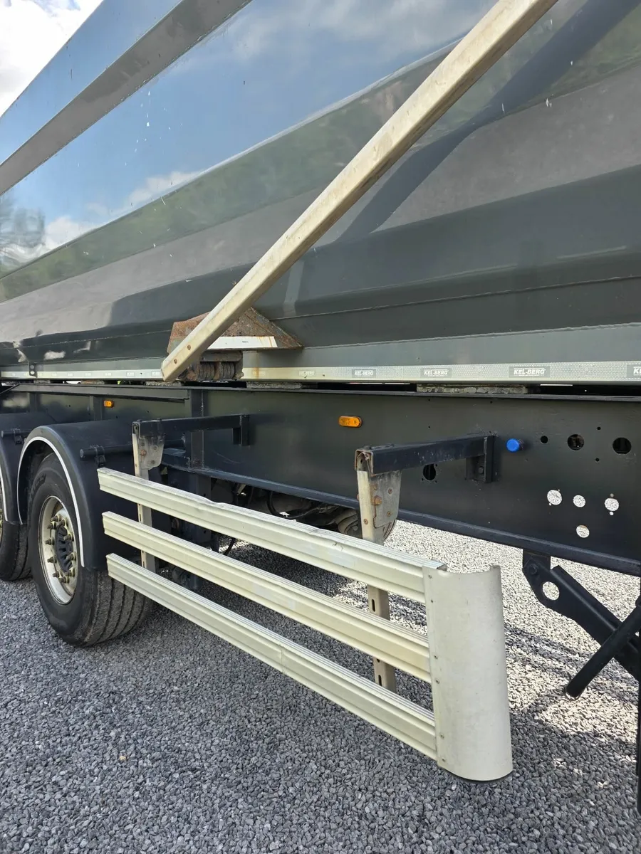2019 Kelberg T100 Steel HalfPipe Tipping Trailer - Image 2