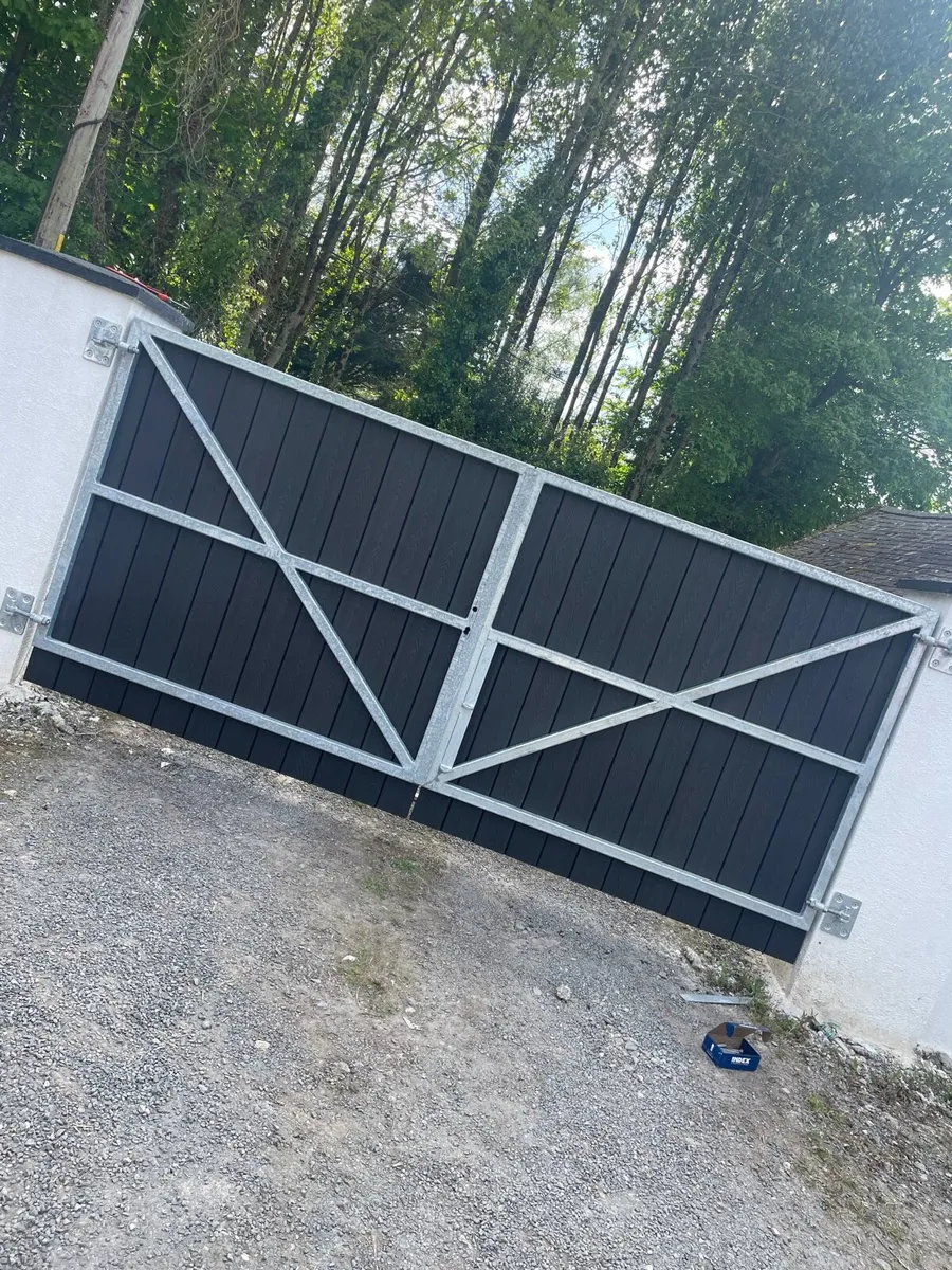 Gates, Railings, Fencing - Image 4