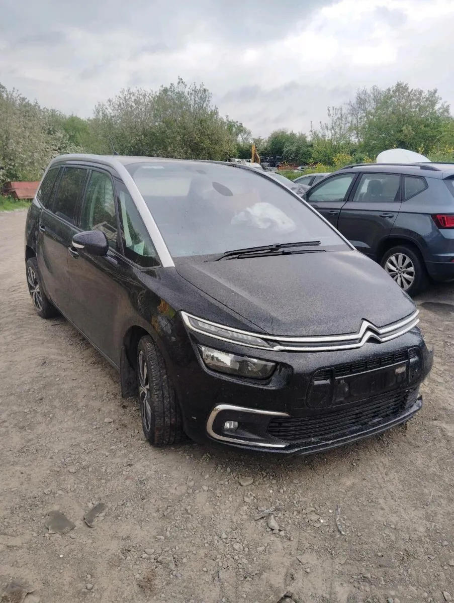Breaking Citroen C4 picasso 2017 diesel - Image 1