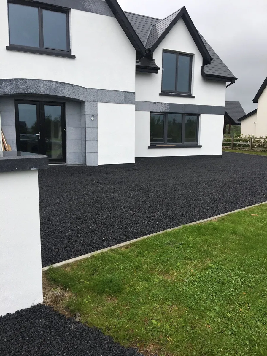Kilkenny Black Driveway Chippings 10mm 20 tons - Image 3