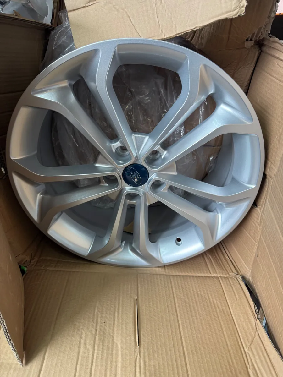 18” st  Ford 5x108 single spare