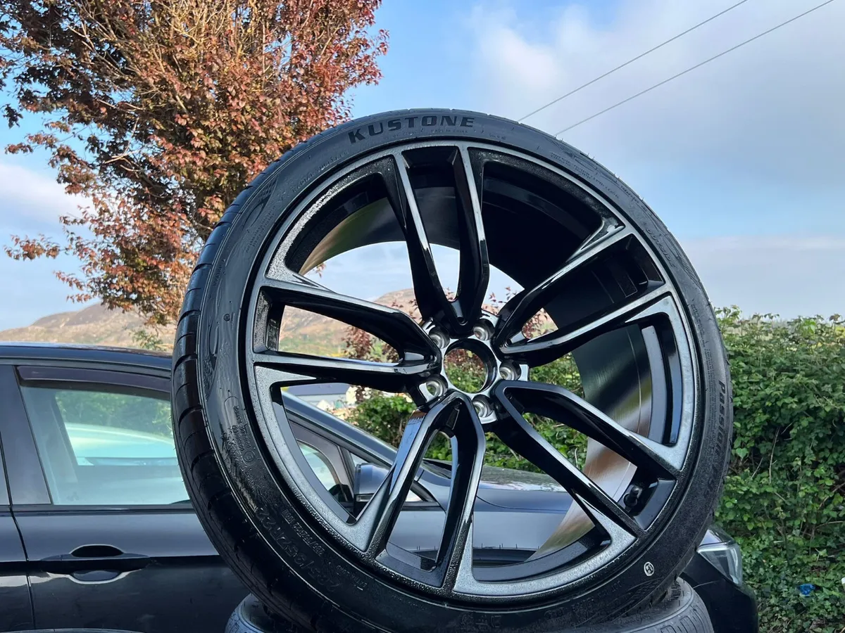 22” GLE merc alloys & tyres - Image 4