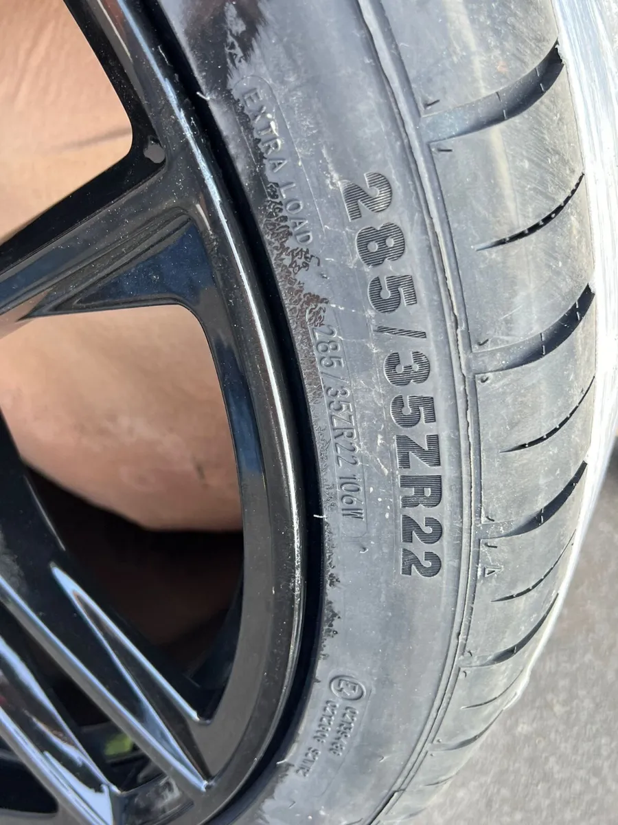 22” GLE merc alloys & tyres - Image 3