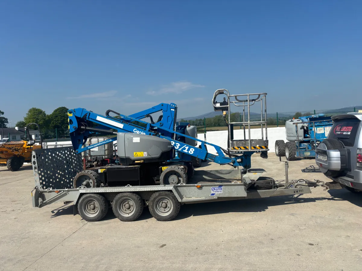 32 foot electric hoist €300 per week - Image 2