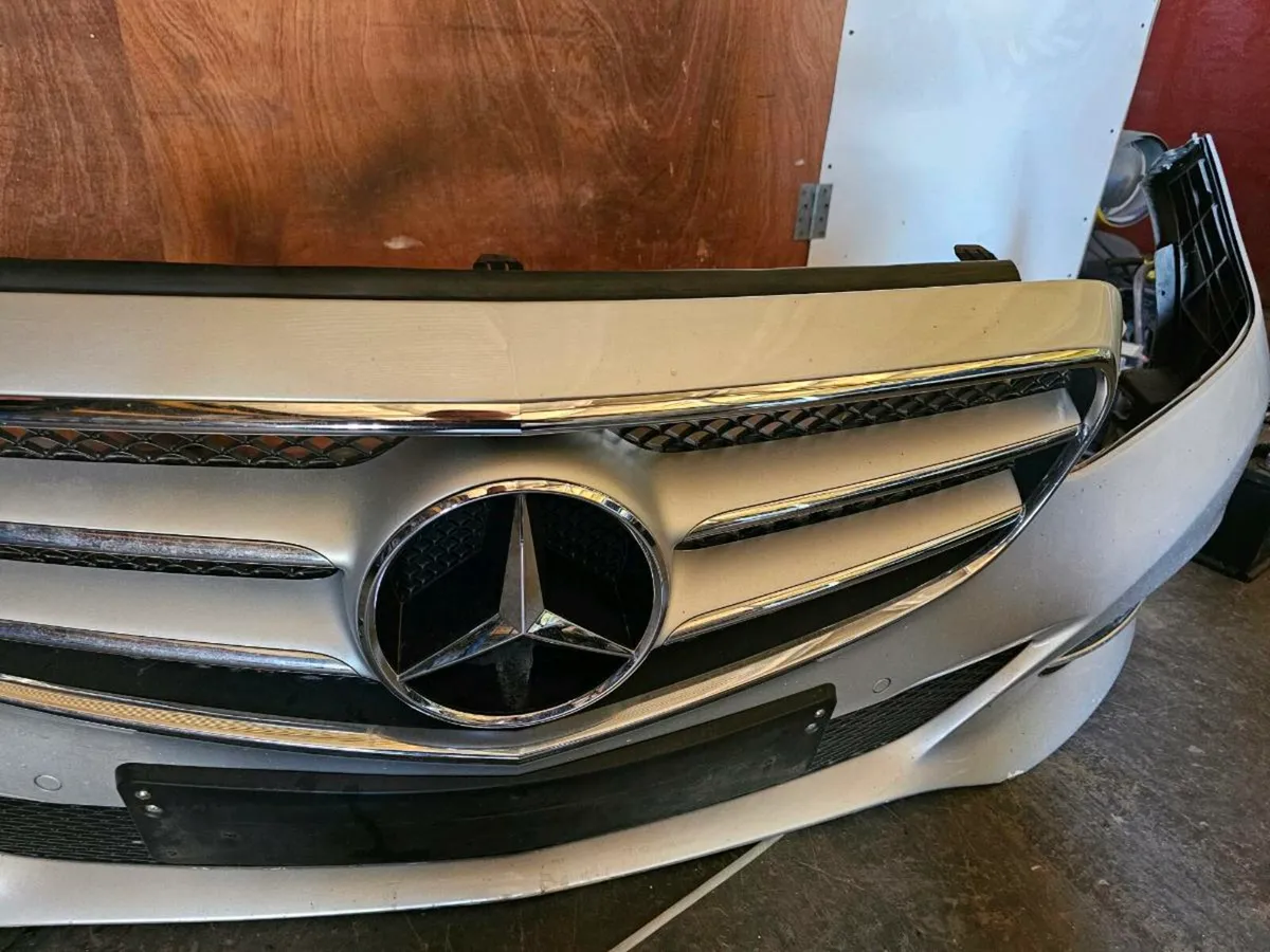 2015 mercedes e class - Image 4