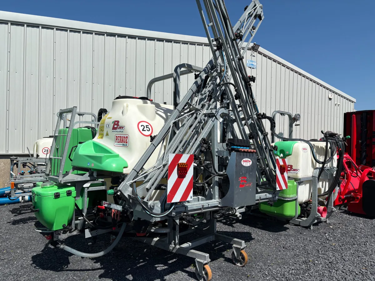 New Bury 1300 Litre Sprayer - Image 1