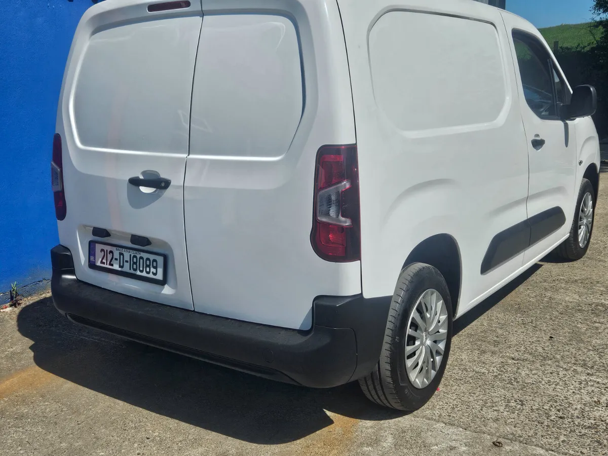 Citroen Berlingo 2021,  3 Seater van with only 62k - Image 2