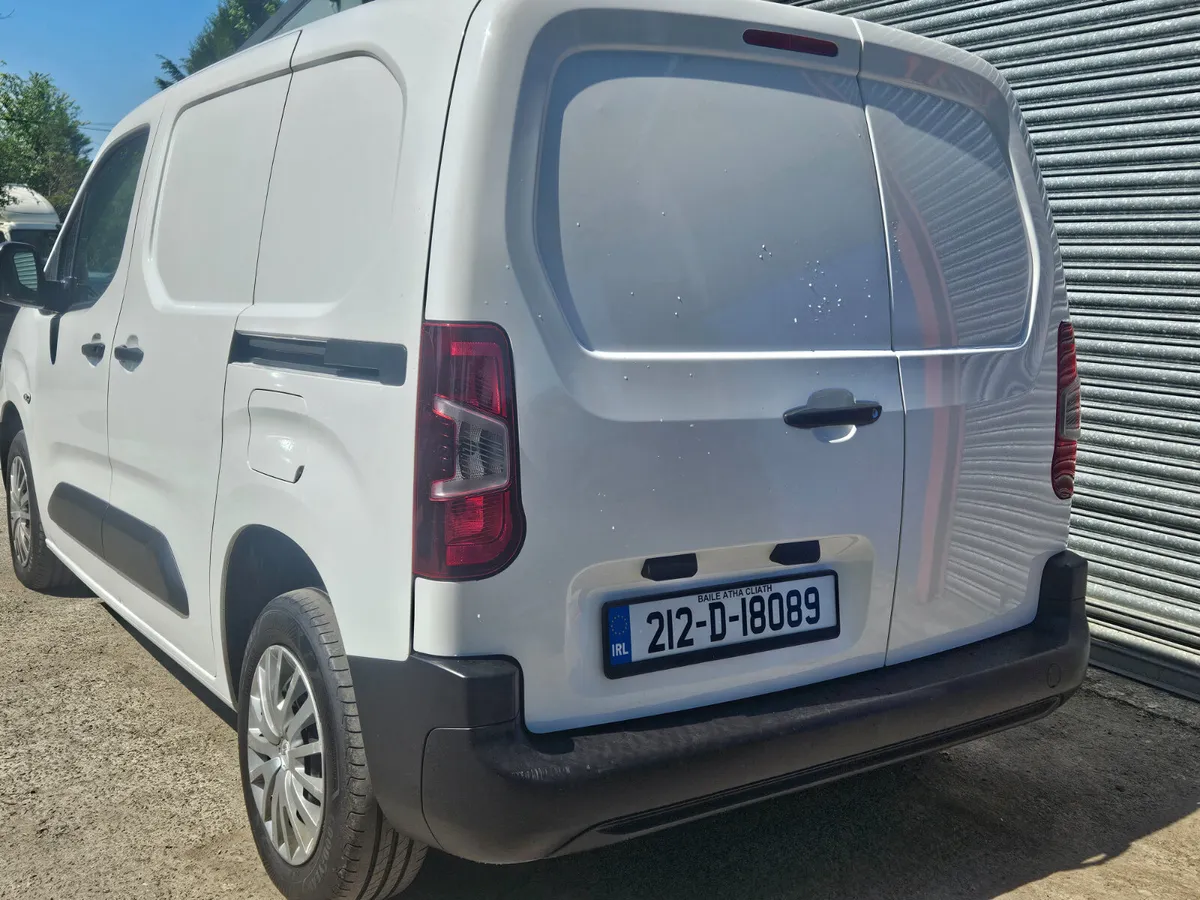 Citroen Berlingo 2021,  3 Seater van with only 62k - Image 4