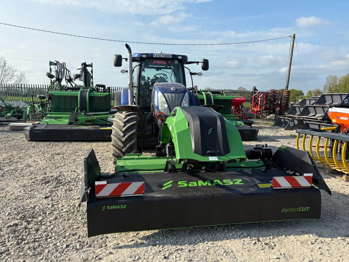 SAMASZ ISOBUS TRIPLE MOWERS - Image 3