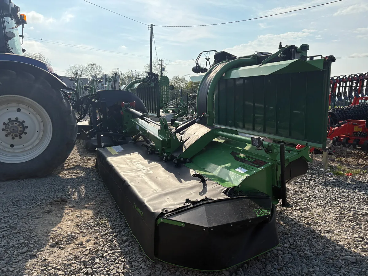 SAMASZ ISOBUS TRIPLE MOWERS - Image 4