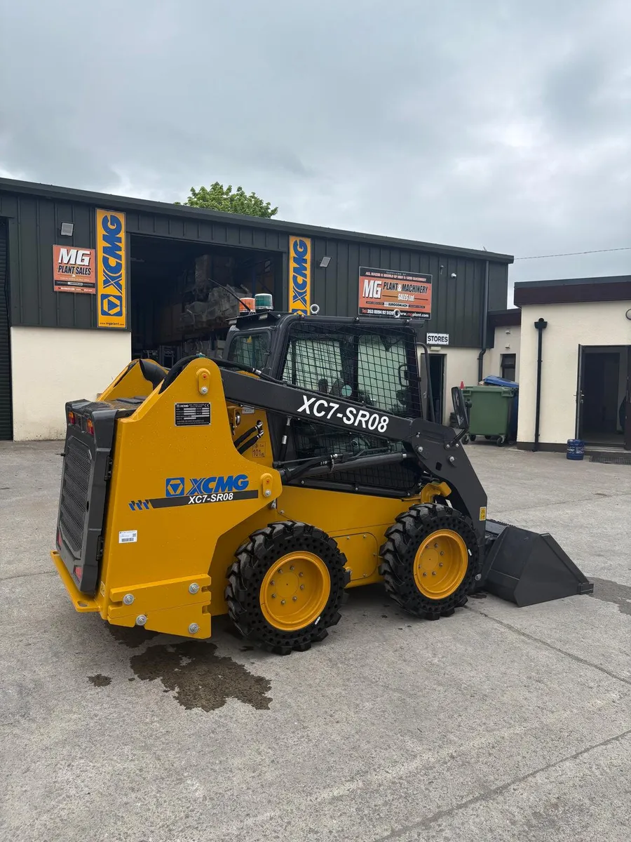 BRAND NEW XCMG XC7-SR08 SKID STEER LOADER - Image 3