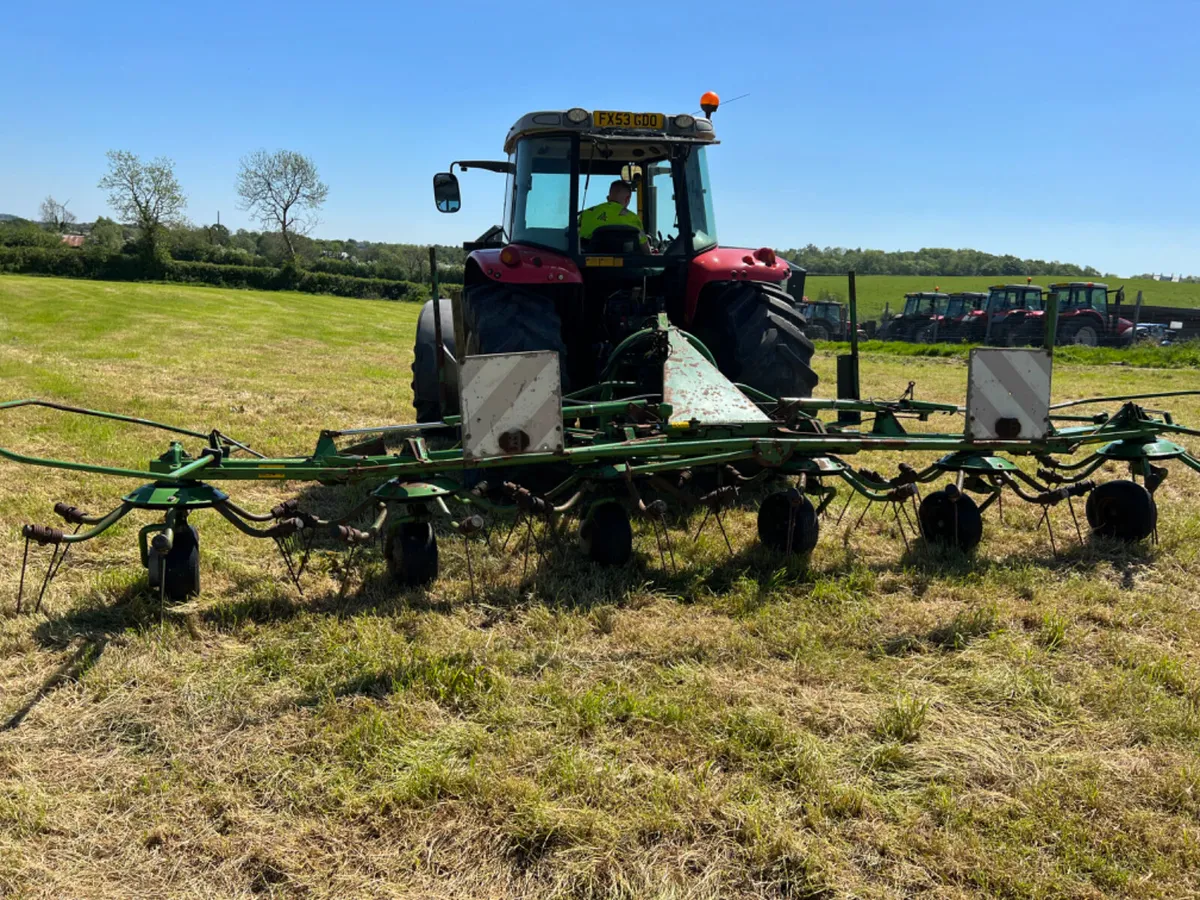 Krone 6.70/6 Tedder - Image 2