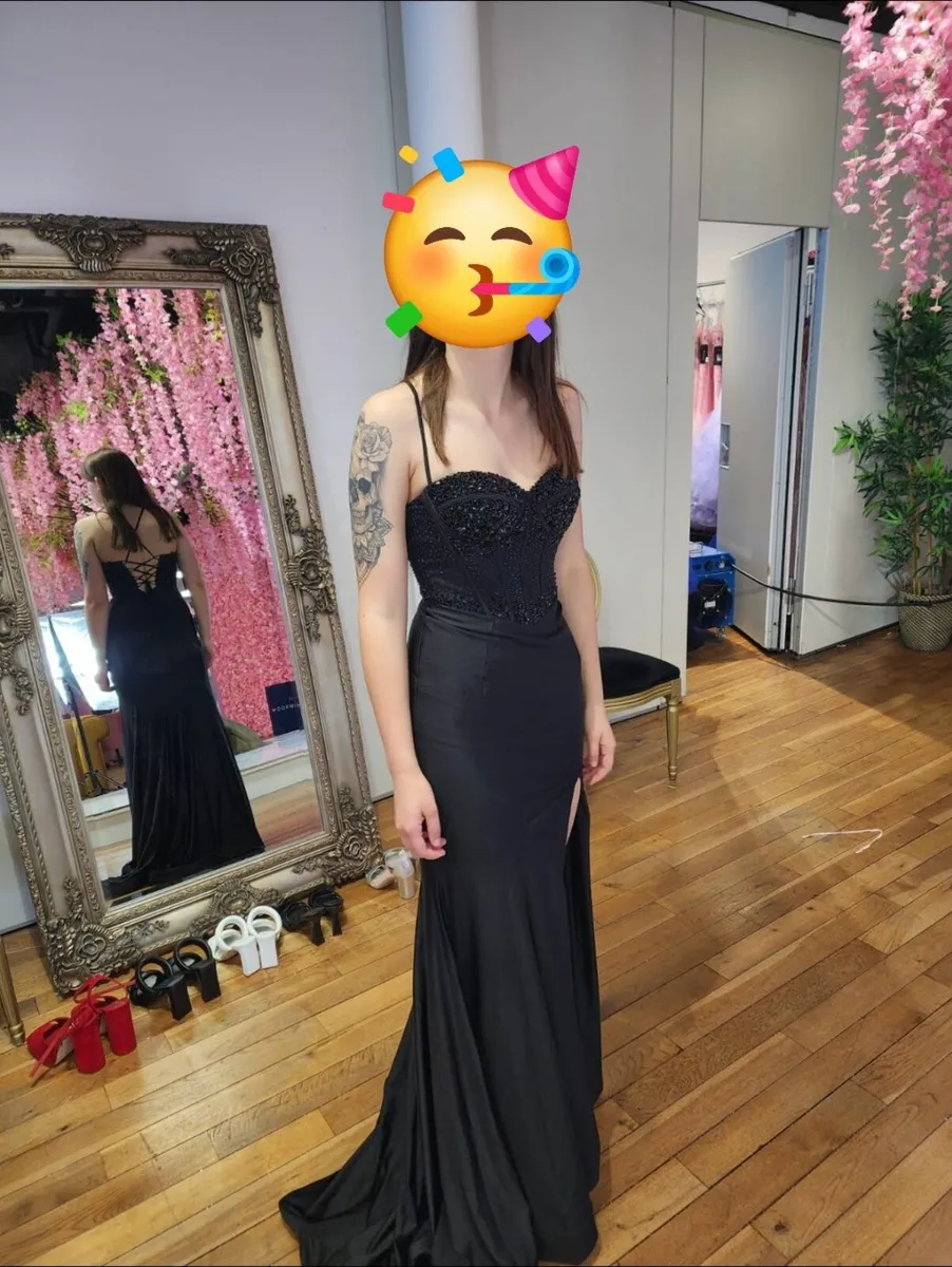 Debs dress - Image 3