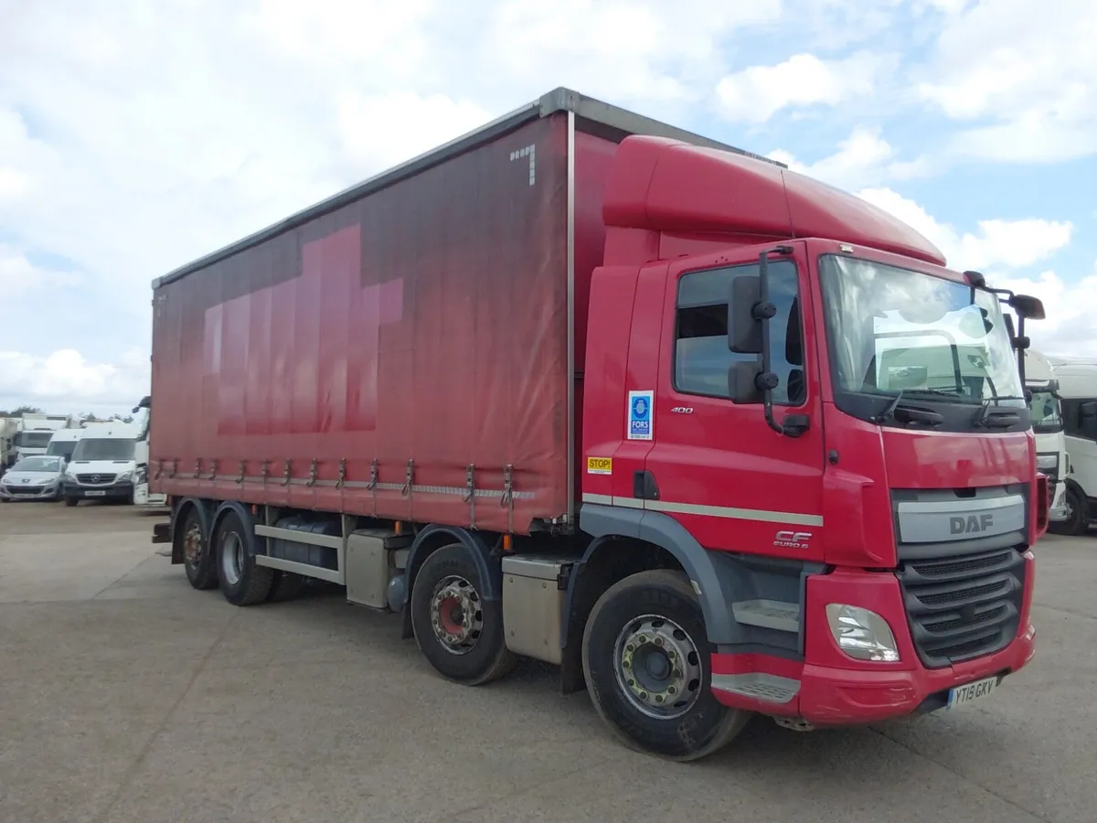 Daf CF 400 8x2 rear stear Moffett kitcurtainsider - Image 2