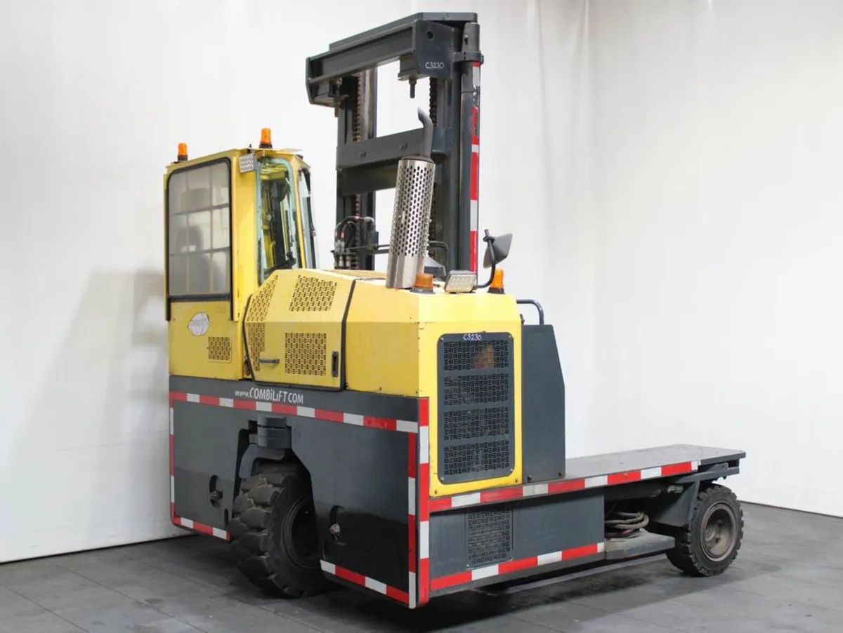 Combilift C8000 for hire - Image 2