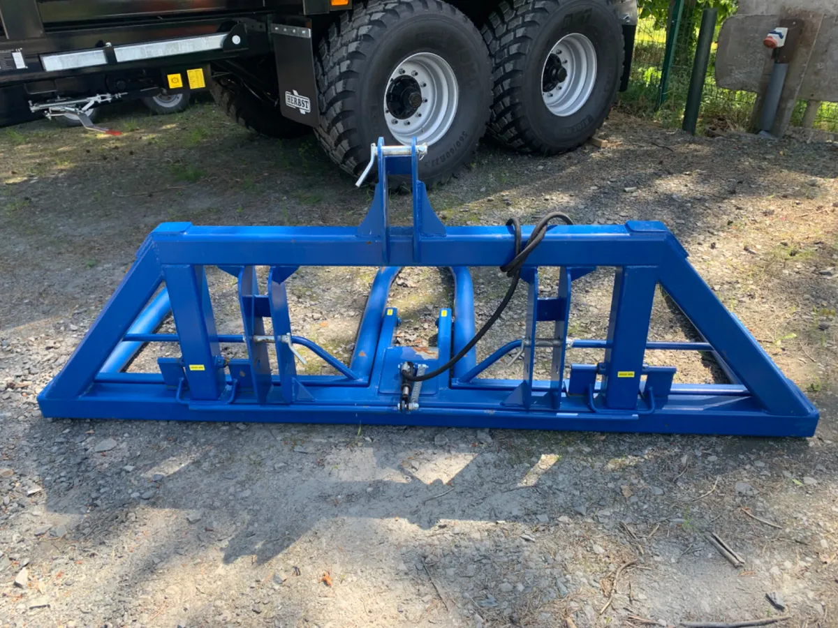 Double bale lifter - Image 1