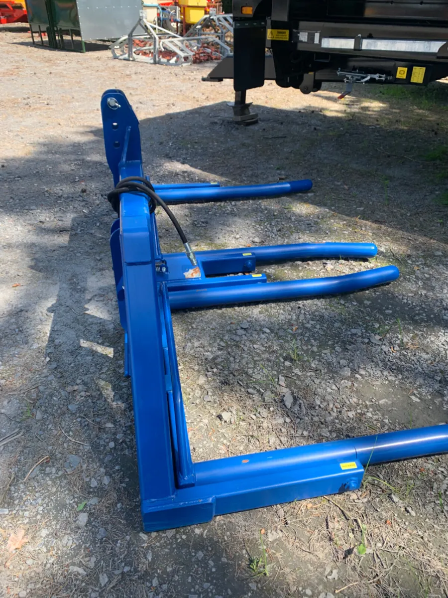 Double bale lifter - Image 3