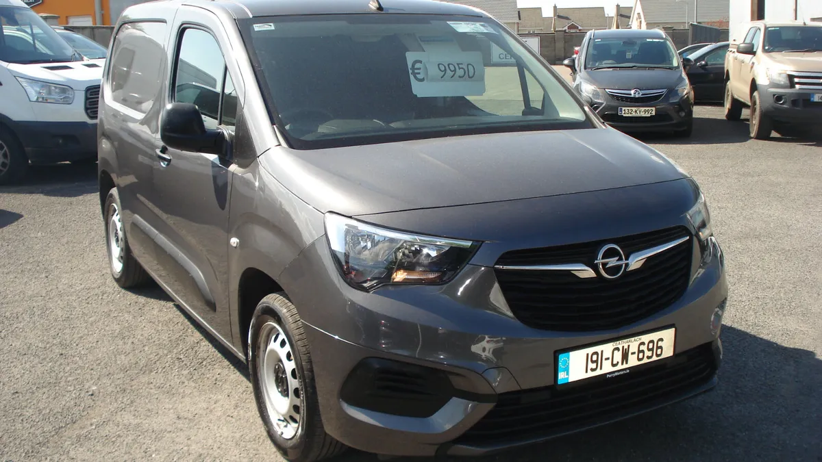 Opel Combo 2019 - Image 1