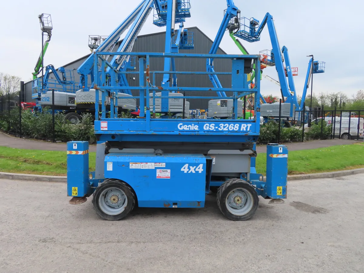Genie GS 3268RT Diesel Scissor Lift - Image 1