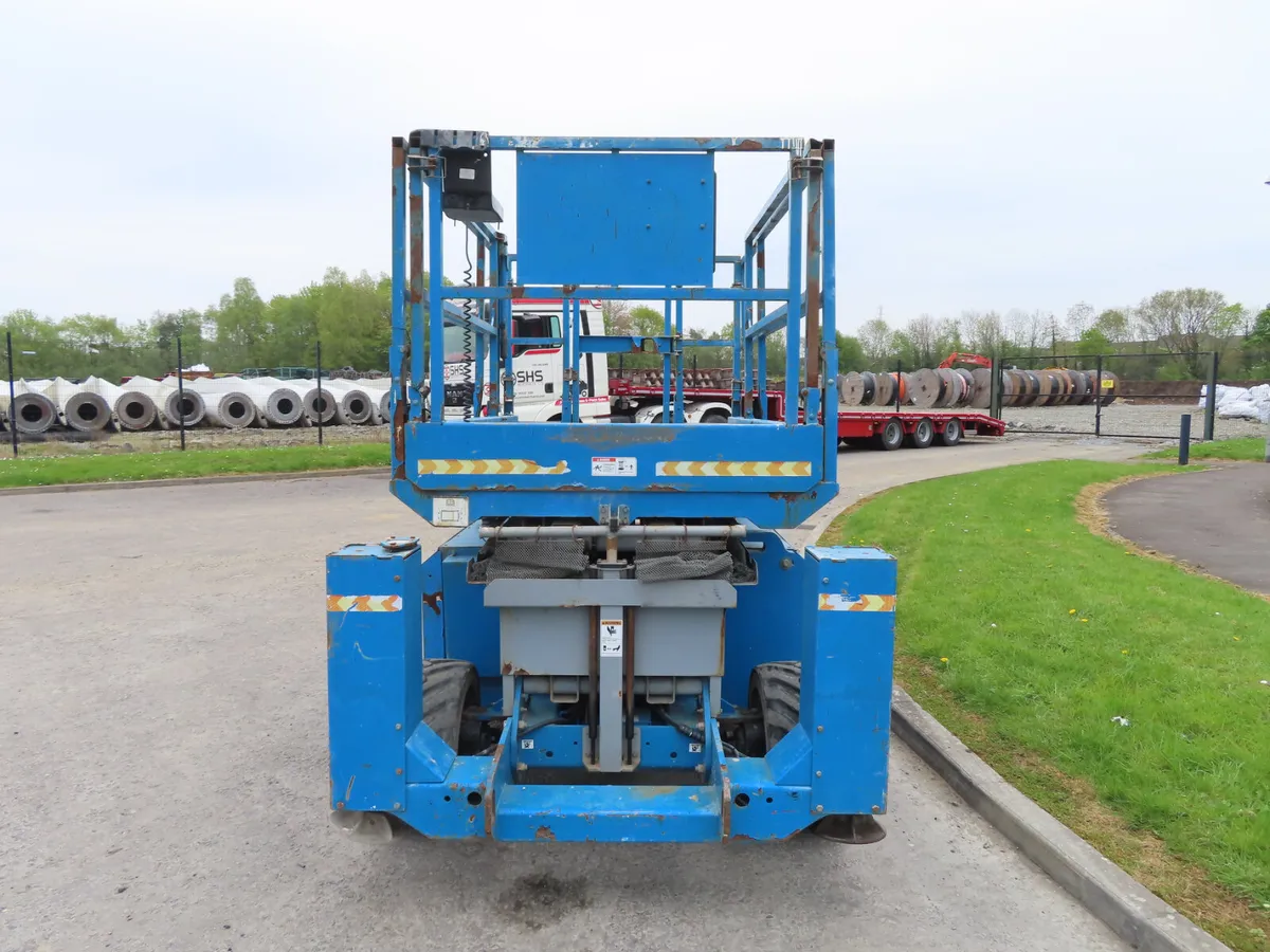 Genie GS 3268RT Diesel Scissor Lift - Image 2