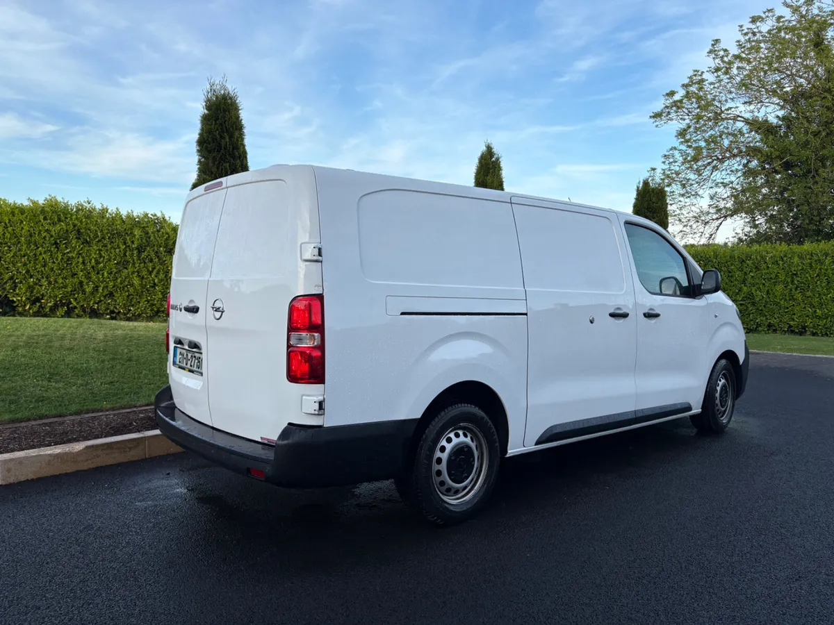 Opel Vivaro 2021 - Image 4