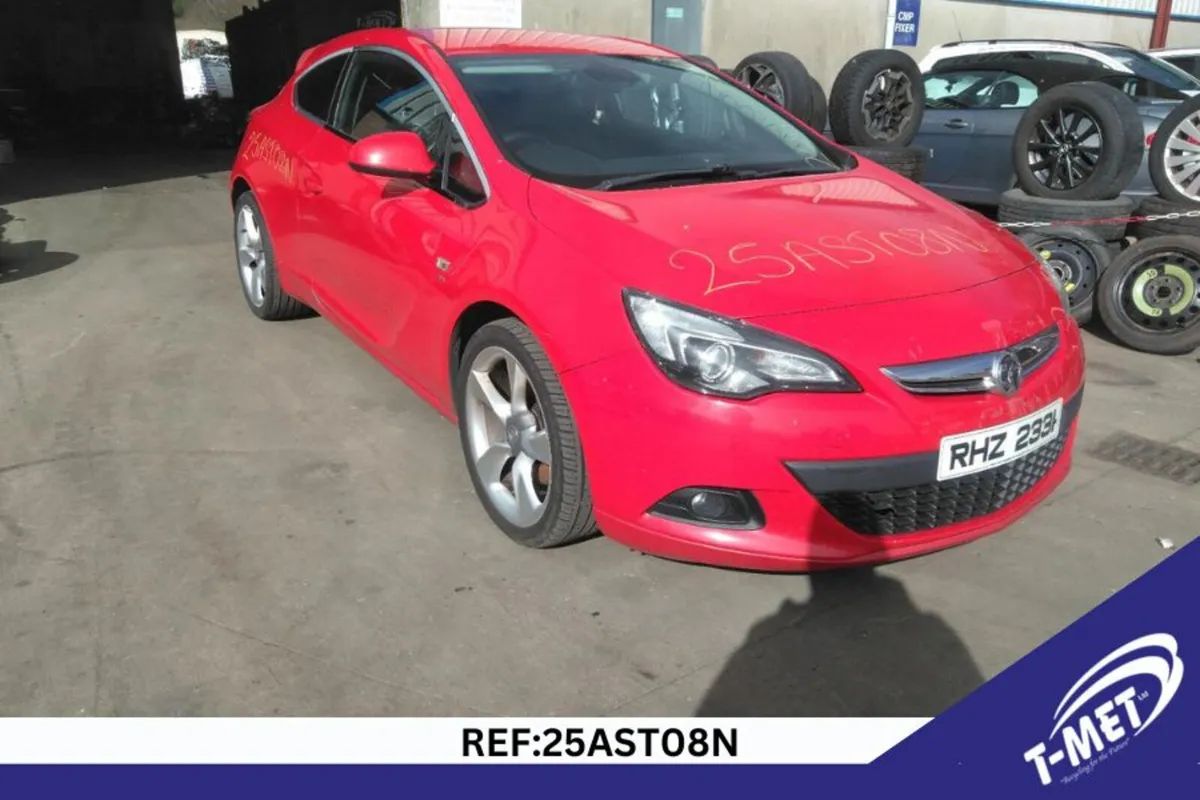 2012 VAUXHALL ASTRA BREAKING FOR PARTS - Image 1