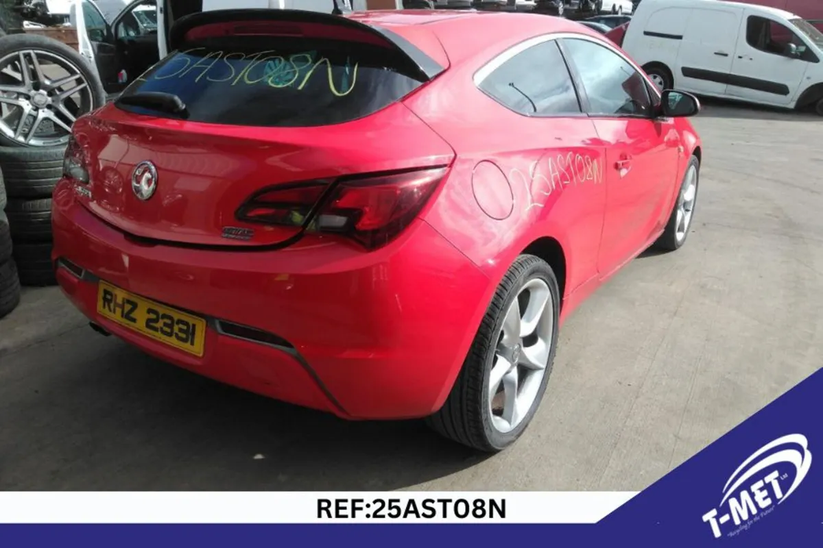 2012 VAUXHALL ASTRA BREAKING FOR PARTS - Image 3
