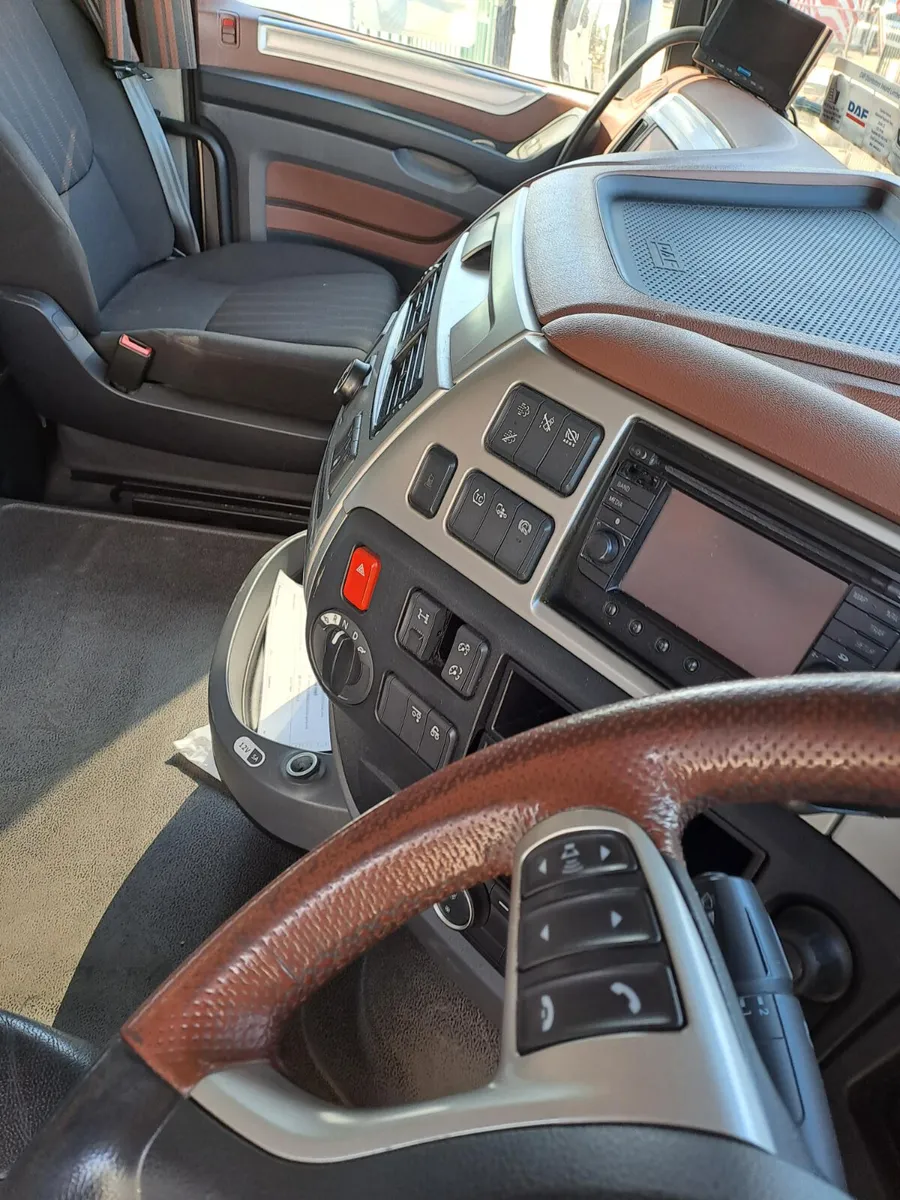 DAF XF FTP 480 Super Space Cab 6x2 Unit - Image 4