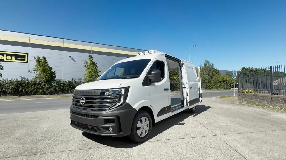 Nissan Interstar Fridge Van - Image 4