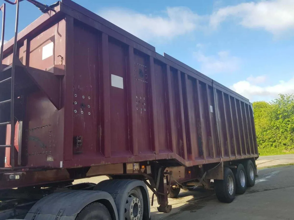 2010 Mc Cauley Steel bodied tipping trailer - Image 2