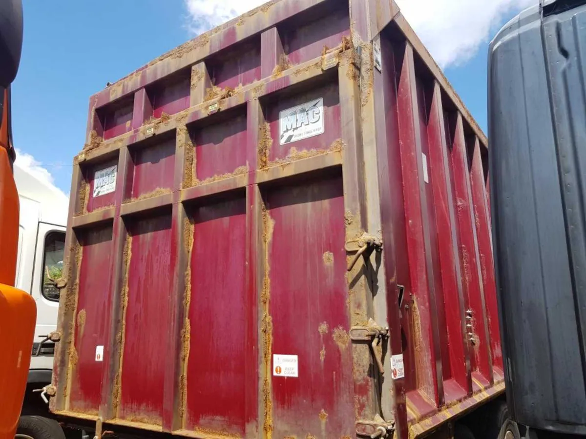 2010 Mc Cauley Steel bodied tipping trailer - Image 4