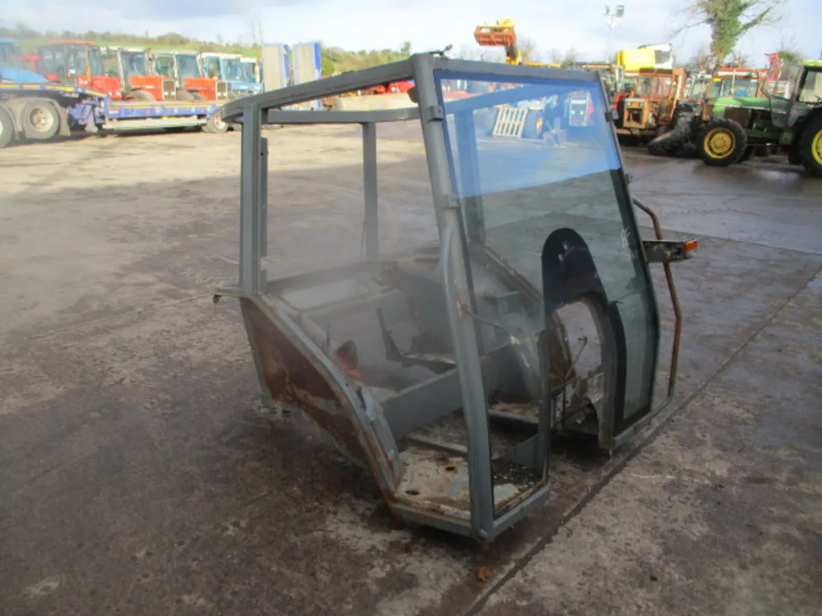 Massey Ferguson 4200 / 4300 Cab Frame - Image 1