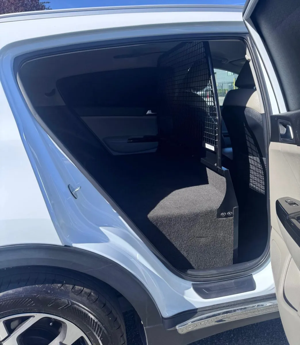 202D Kia Sportage Mild Hybrid Commercial - Image 4