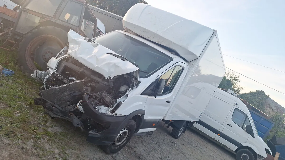 2022 Ford Transit For Dismantling