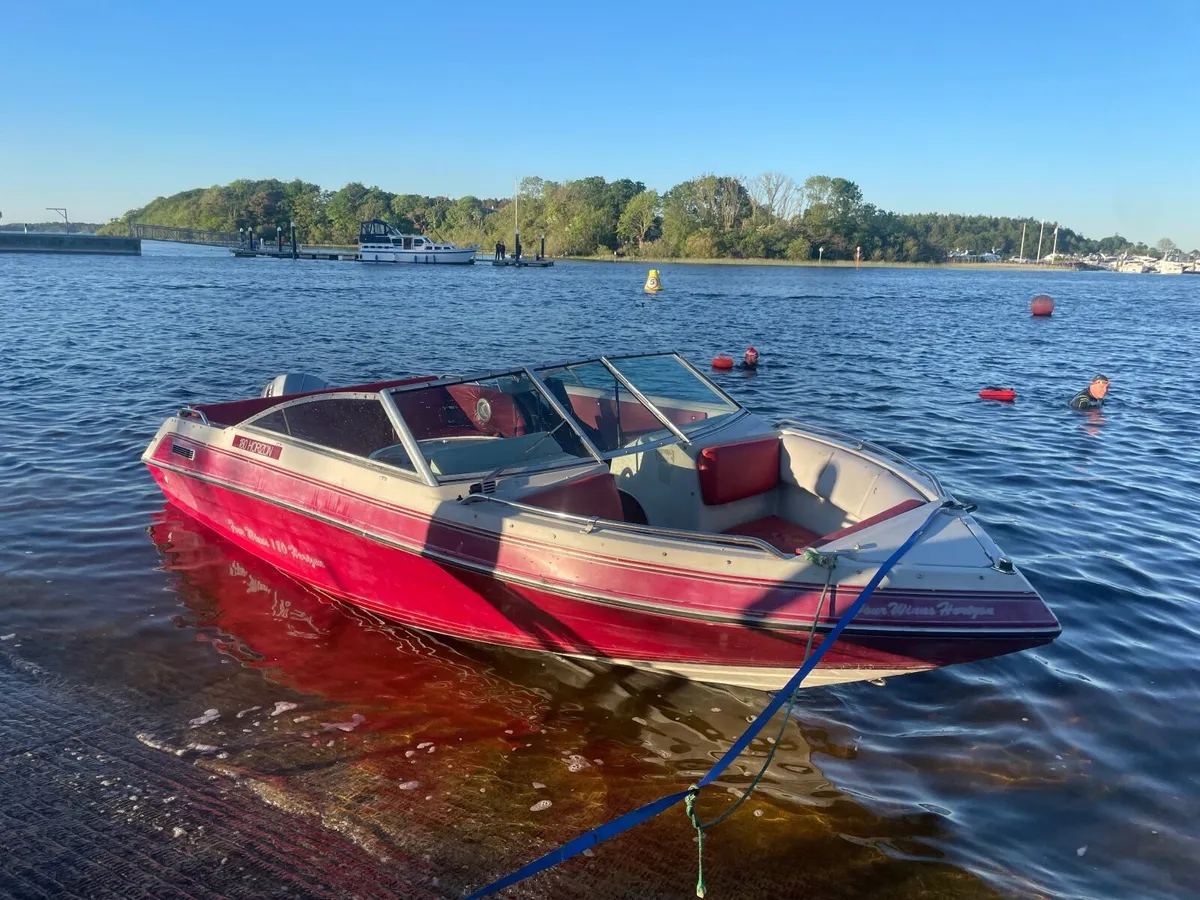 Boats Four Winns 180 Horizo140hpEvinrude Outboar - Image 1