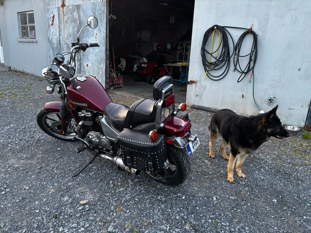 86’ Kawasaki Vulcan 400 - Image 3