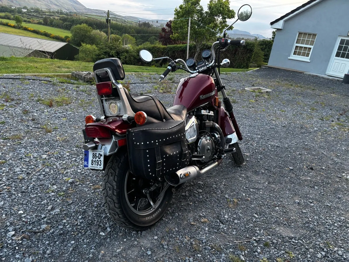 86’ Kawasaki Vulcan 400 - Image 2