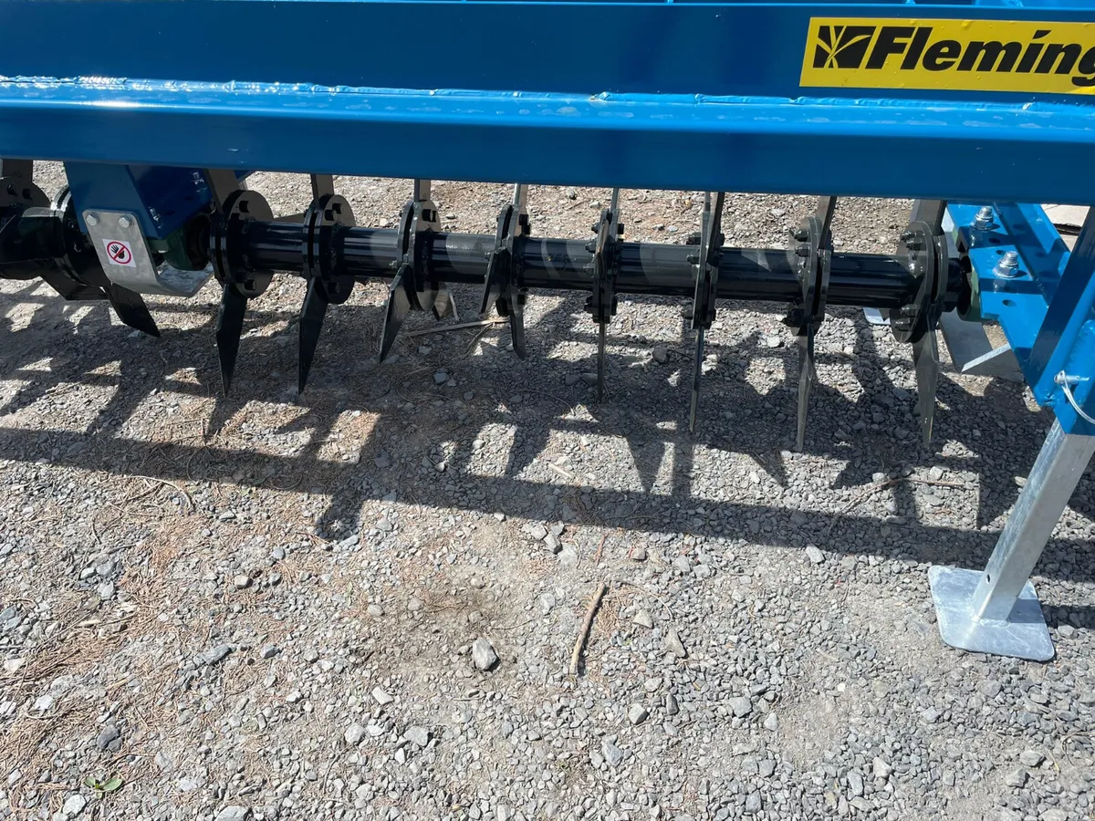 Fleming Aerator - Image 2