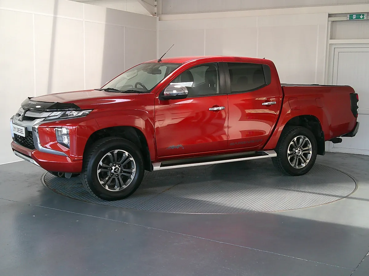 2021 Mitsubishi L200 Barbarian Model *Plus VAT* - Image 3